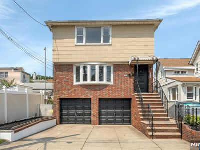 502 Cross St
