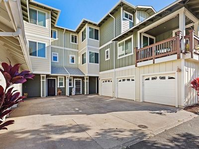 31 E Kuu Aku Ln Unit 216