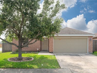 6803 Fox Hill Dr