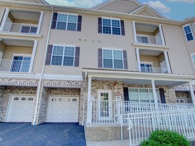 103 Becket Way