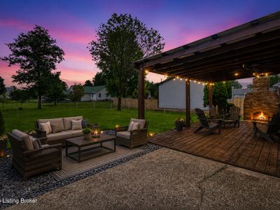 152 Dennis Dr