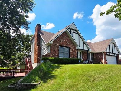 1519 Shady Ln