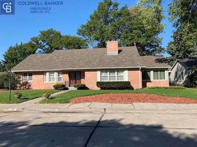 306 W Circle Dr
