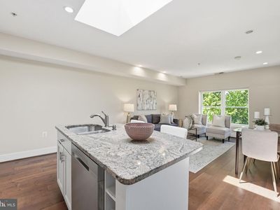 1917 2nd St NE APT 301