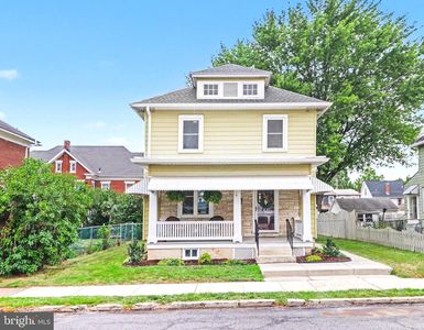 105 E Keller St