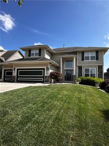 2707 SW 9th Ter