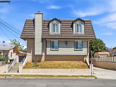 215 Hilliard Ave