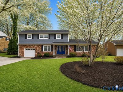 208 Shifting Log Dr