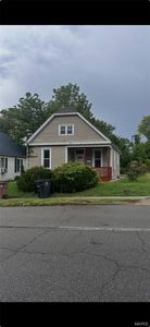 1014 William St