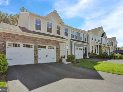 Property at 1401 Berry Dr, Kennett Square, PA