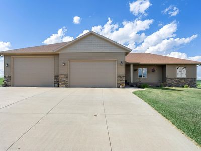 1920 Wolf Berry Pl NE