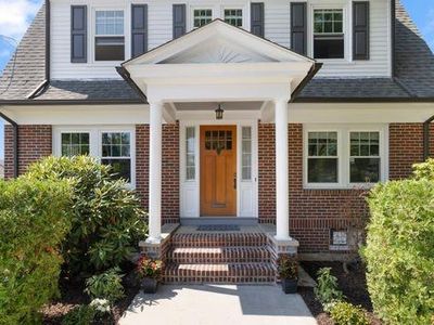 41 Wannamoisett Rd