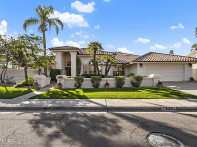 8655 E San Lorenzo Dr