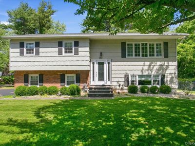 1 Saddle Lane