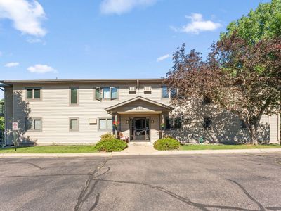 6601 Buckley Cir APT 105