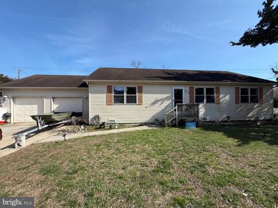 Property at 110 S 10th St, Del Haven, NJ