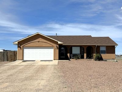 959 E Moonbeam Dr