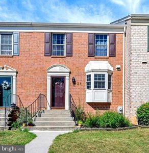 38 Silverton Ct
