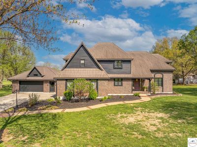 1715 Sycamore Dr