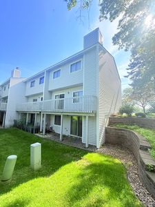 2224 Tower Ct