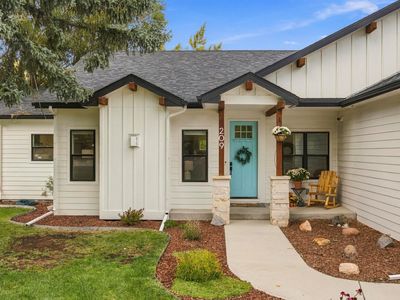 209 Ranch Acres Dr