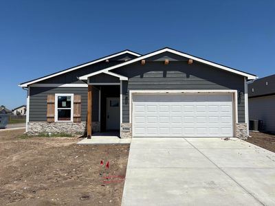 1220 E Northridge St