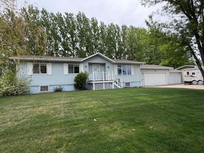 716 Main Ave S