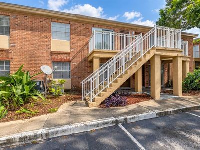 484 BANYON TREE CIRCLE #100