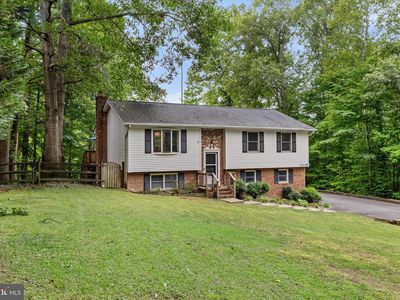 Property at 10569 Roosevelt Dr, King George, VA