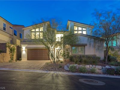 32 Vista Outlook St