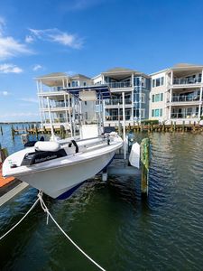 6321-116 Captains Ln