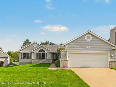 1160 Lacosta Dr