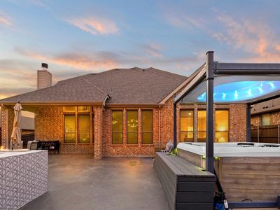 2822 Palmerston Dr