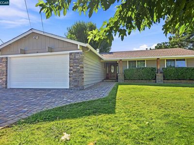 3912 Elkwood Ct