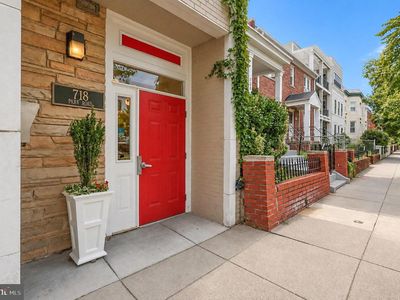 718 Park Rd NW APT 2