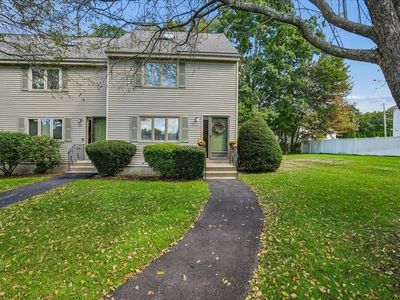 33 Eastmeadow Way