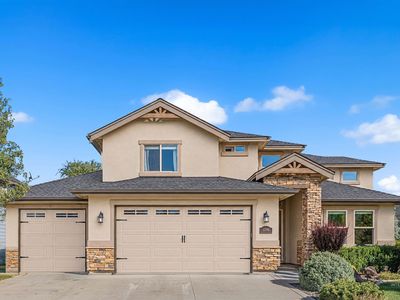 3208 S Fox Leash Ave