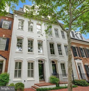 713 Carpenter Rd