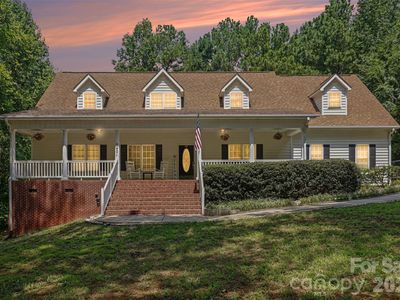 8401 Shelley Mullis Rd