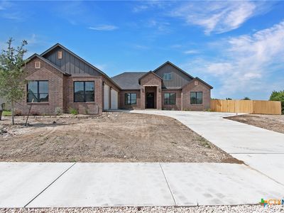 1813 Dorian Dr