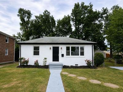 127 Mapleshade Ave