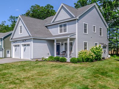 15 Leighton Farm Road