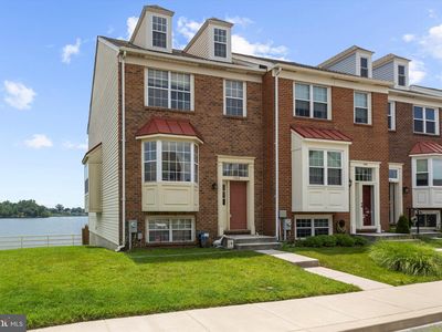 1335 Waterway Ct