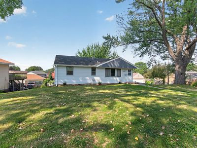 3860 2 1/2 St NE