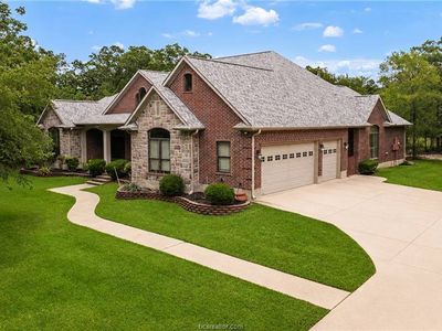 3926 Austins Estates Dr