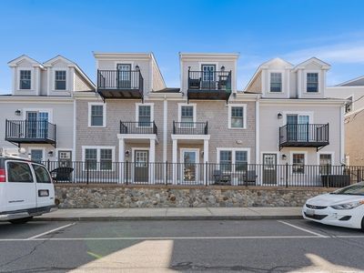 27 Howland St UNIT 5