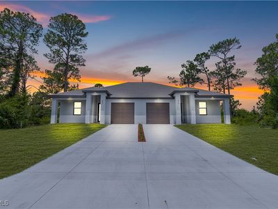 452/454 Loretta Ave S