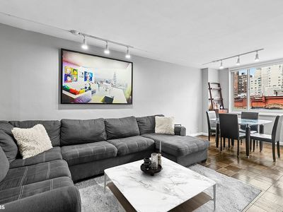 301 E 78th St APT 7E