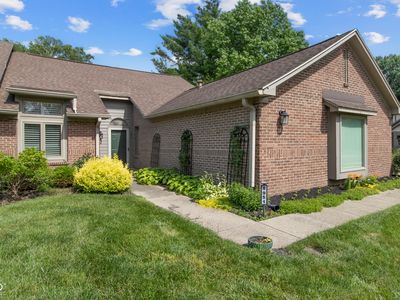 8951 Pennwood Ct
