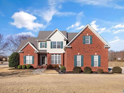 100 Evening Shade Cir